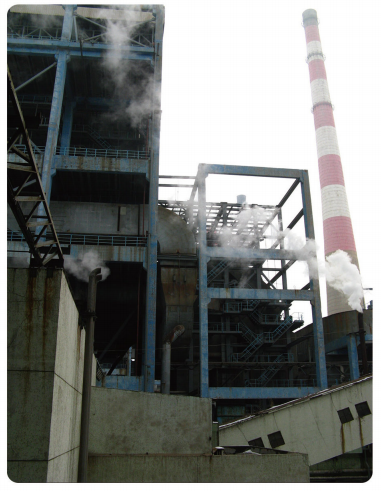 東營勝利發(fā)電廠新增脫硝設(shè)備基礎(chǔ)加固。( 2013年)